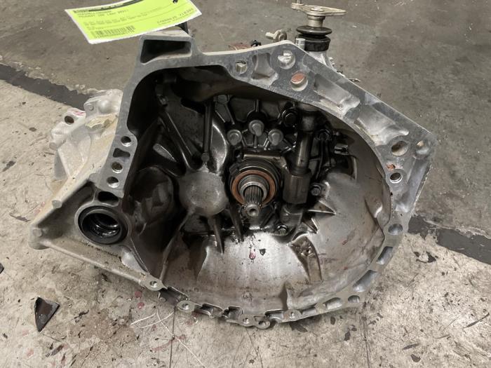 Gebrauchte Getriebe Peugeot 108 1.0 12V VVT-i Preis € 350,00 Margenregelung angeboten von Autodemontage van de Laar