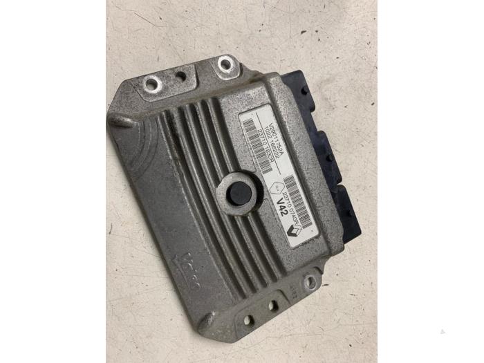 Used Engine management computer Dacia Duster (HS) 1.6 16V Price on request offered by Autodemontage van de Laar
