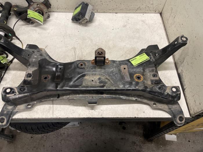 Used Subframe Peugeot 108 1.0 12V VVT-i Price on request offered by Autodemontage van de Laar