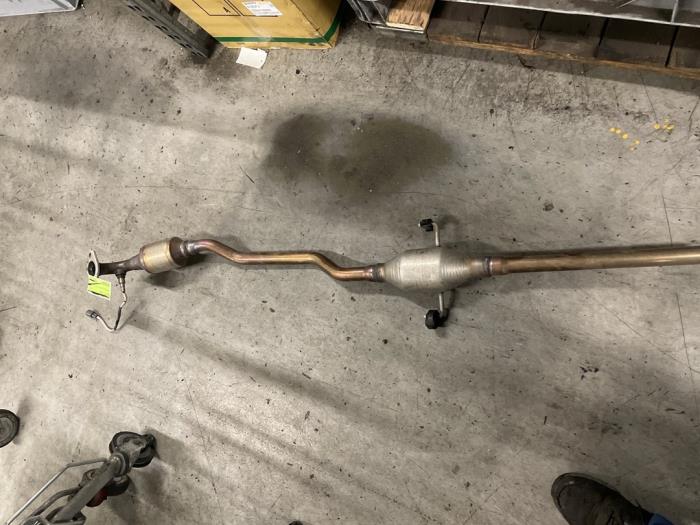 Gebrauchte Katalysator Peugeot 108 1.0 12V VVT-i Preis auf Anfrage angeboten von Autodemontage van de Laar