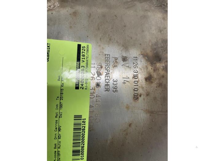 Gebrauchte Auspuff Enddämpfer Citroen C4 Grand Picasso (3A) 2.0 Blue HDI 150 Preis € 50,00 Margenregelung angeboten von Autodemontage van de Laar