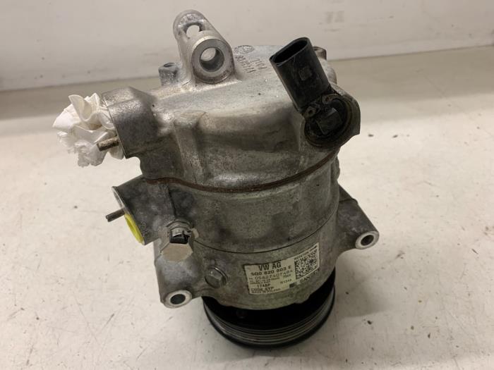 Usagé Pompe clim Volkswagen Golf VI (5K1) 1.6 TDI 16V Prix € 100,00 Règlement à la marge proposé par Autodemontage van de Laar