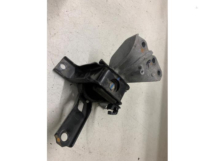 Used Engine mount Suzuki Celerio (LF) 1.0 12V Dualjet Price on request offered by Autodemontage van de Laar
