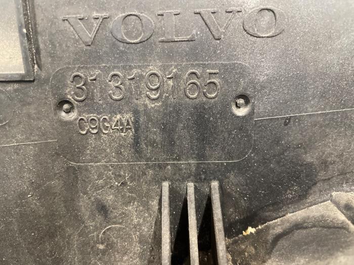 Używane Silnik wentylatora Volvo V40 (MV) 1.6 D2 Cena € 61,00 Procedura marży oferowane przez Autodemontage van de Laar
