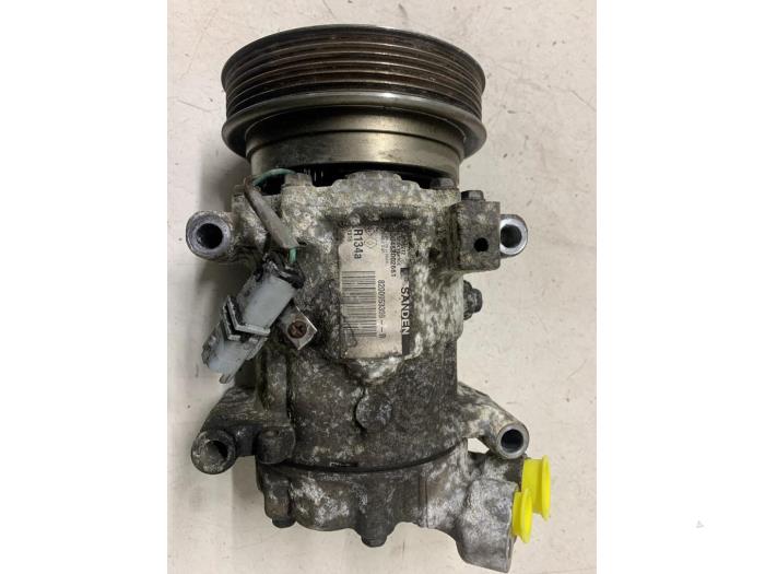 Begagnade Luftkonditioneringspump Mercedes Citan (415.6) 1.5 108 CDI Pris € 125,00 Marginaltabell erbjuds av Autodemontage van de Laar