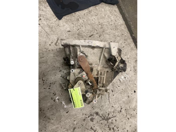 Usagé Boîte de vitesse Toyota Aygo (B10) 1.0 12V VVT-i Prix sur demande proposé par Autodemontage van de Laar