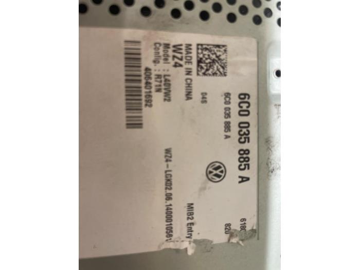Gebrauchte Radio Volkswagen Polo V (6R) 1.2 12V BlueMotion Technology Preis € 175,00 Margenregelung angeboten von Autodemontage van de Laar