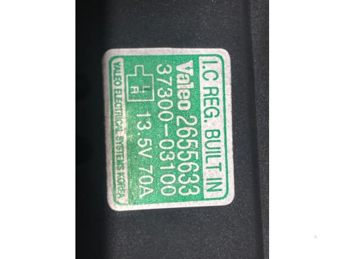 Usagé Dynamo Hyundai i20 1.2i 16V Prix € 35,00 Règlement à la marge proposé par Autodemontage van de Laar