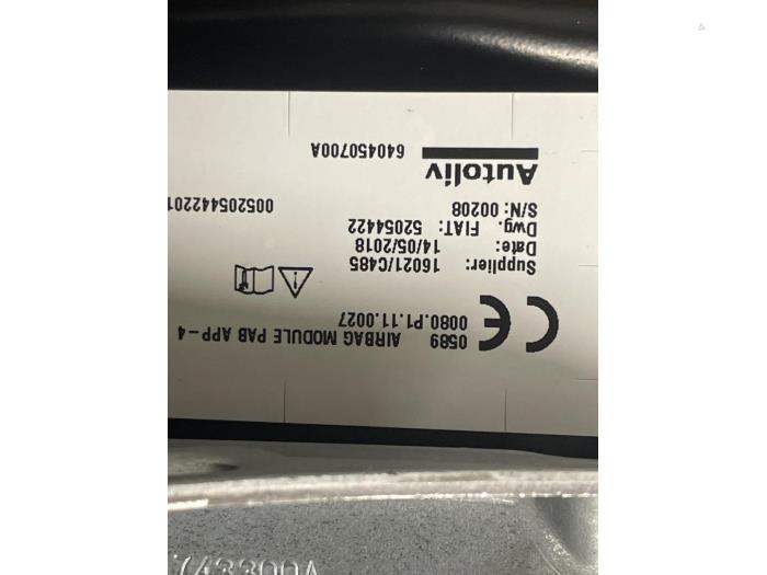 Airbag Passager / Tableau De Bord Pour Fiat 500 (après 2007) - Réf. 051783739 - Occasion Fonctionnel