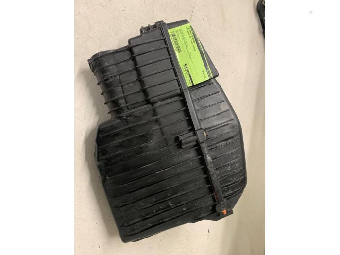 Begagnade Luftfilterhus Citroen C3 (SX/SW) 1.2 Vti 12V PureTech Pris på förfrågan erbjuds av Autodemontage van de Laar