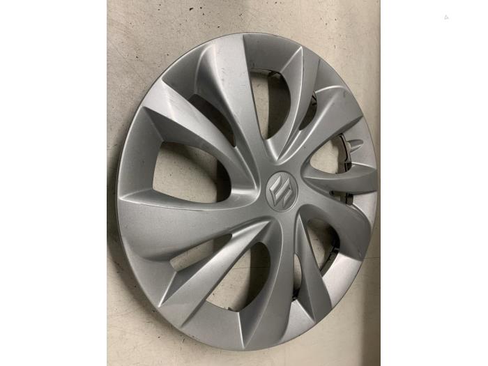 Używane Kolpak Suzuki Swift (ZC/ZD) 1.2 Dual Jet 16V SHVS Cena na żądanie oferowane przez Autodemontage van de Laar