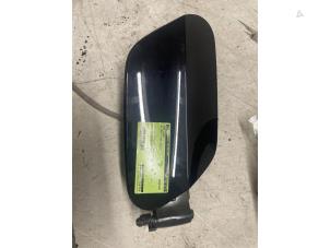 Used Tank cap cover Volkswagen Golf VIII (CD1) 2.0 TSI R 16V 4Motion Price € 100,00 Margin scheme offered by Autodemontage van de Laar
