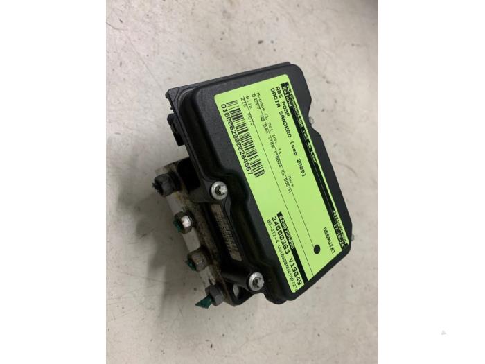 Gebrauchte ABS Pumpe Dacia Sandero I (BS) 1.2 16V Preis auf Anfrage angeboten von Autodemontage van de Laar