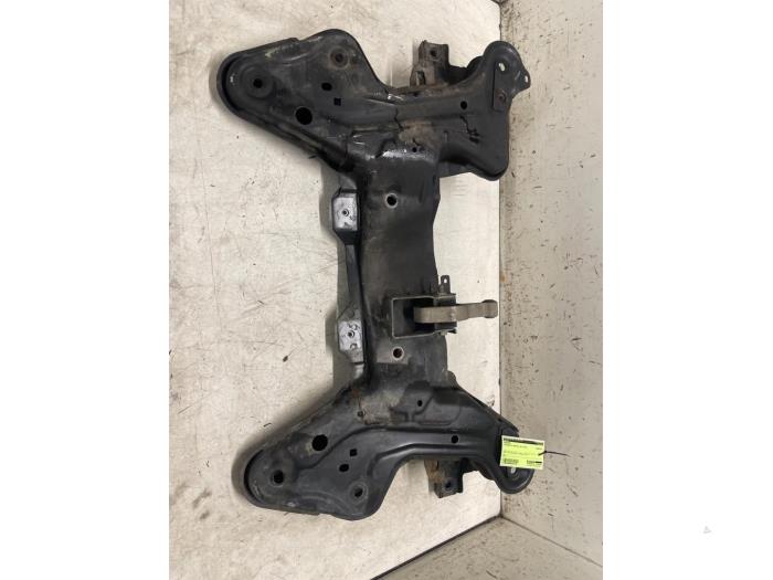 Used Subframe Citroen C4 Cactus (0B/0P) 1.2 PureTech 82 12V Price € 100,00 Margin scheme offered by Autodemontage van de Laar