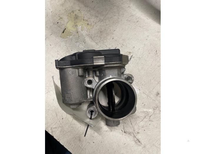 Usagé Boitier papillon Opel Astra Mk.7 1.6 CDTI 16V Prix € 60,00 Règlement à la marge proposé par Autodemontage van de Laar