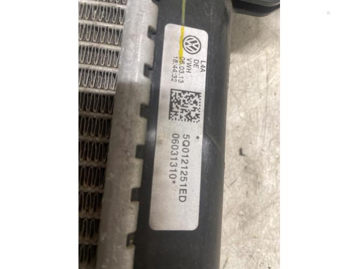 Usagé Radiateur Volkswagen Golf VII (AUA) 1.0 TSI 12V BlueMotion Prix sur demande proposé par Autodemontage van de Laar