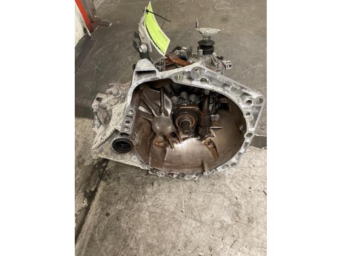 Gebrauchte Getriebe Peugeot 108 1.0 12V VVT-i Preis € 350,00 Margenregelung angeboten von Autodemontage van de Laar