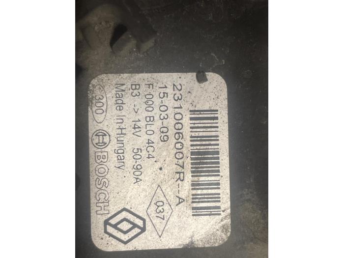Gebrauchte Dynamo Renault Twingo III (AH) 0.9 Energy TCE 90 12V Preis € 75,00 Margenregelung angeboten von Autodemontage van de Laar