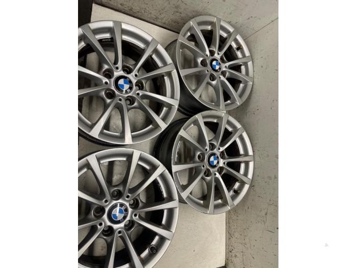 Gebrauchte Felgen Set BMW D3 Touring (E91) 2.0 Biturbo Preis € 200,00 Margenregelung angeboten von Autodemontage van de Laar