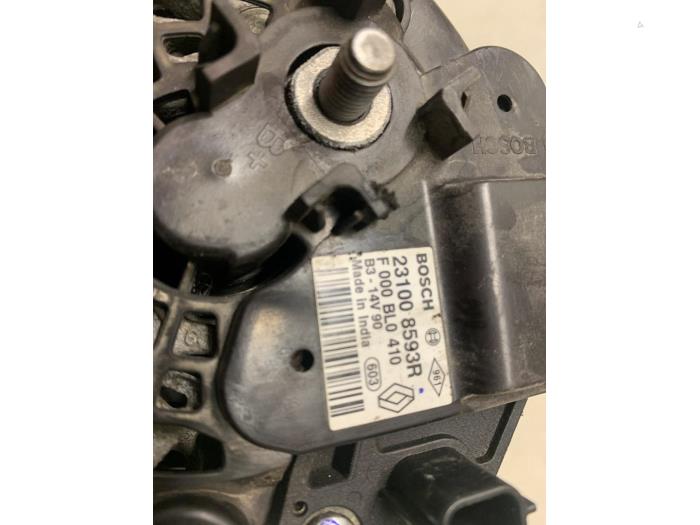 Dynamo d'un Dacia Logan MCV II/III/Sandero Wagon 0.9 TCE 12V 2015