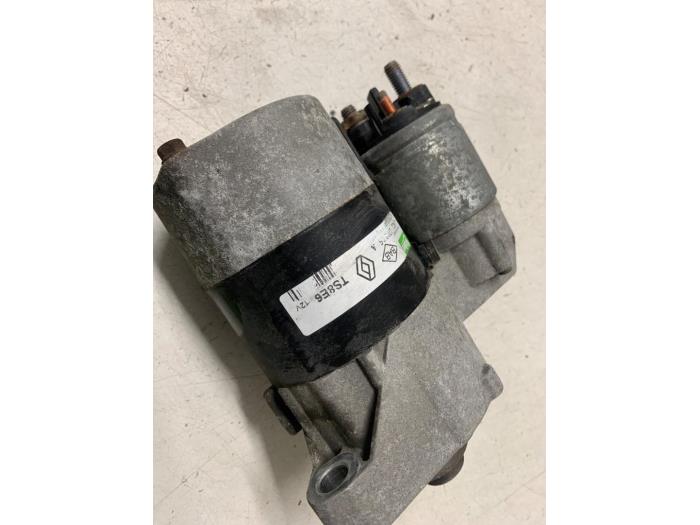 Gebrauchte Anlasser Renault Clio III (BR/CR) 1.2 16V 75 Preis € 50,00 Margenregelung angeboten von Autodemontage van de Laar