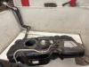 Volkswagen Up! (121) 1.0 12V 60 Krafstofftank