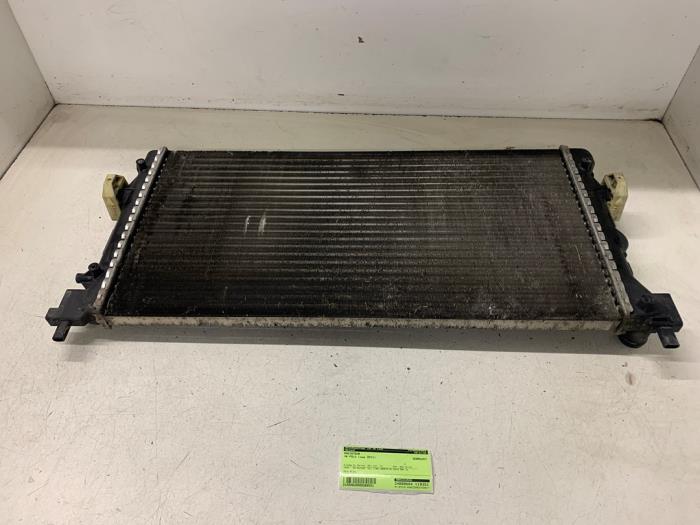 Usagé Radiateur Volkswagen Polo V (6R) 1.2 TDI 12V BlueMotion Prix € 50,00 Règlement à la marge proposé par Autodemontage van de Laar
