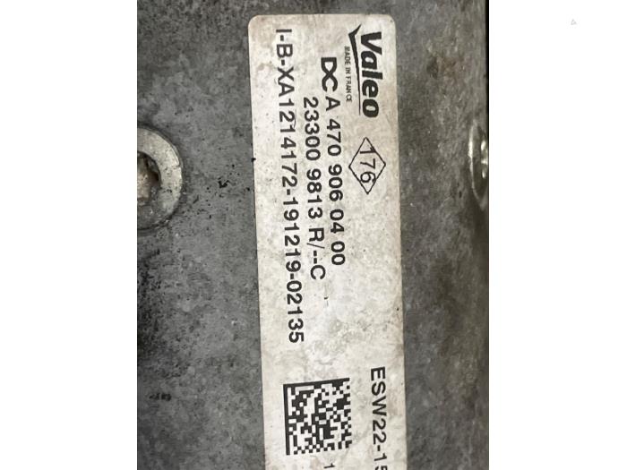 Begagnade Startmotor Renault Master III (EV/HV/UV/VA/VB/VD/VF/VG/VJ) 2.3 dCi 165 16V FWD Pris på förfrågan erbjuds av Autodemontage van de Laar