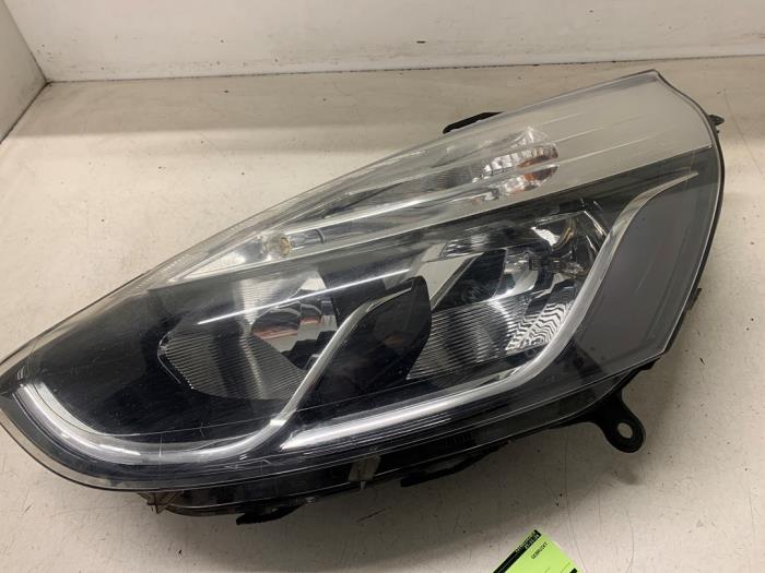 Używane Oprawa reflektora Renault Clio IV Estate/Grandtour (7R) 1.5 Energy dCi 90 FAP Cena na żądanie oferowane przez Autodemontage van de Laar