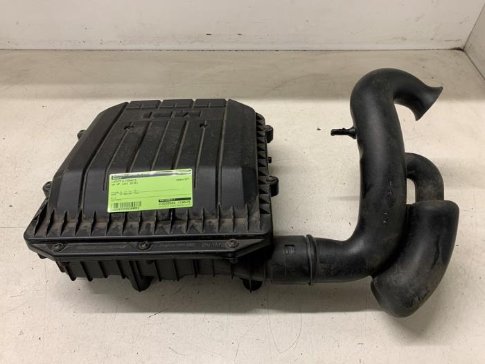 Gebrauchte Luftfiltergehäuse Volkswagen Up! (121) 1.0 12V 60 Preis € 50,00 Margenregelung angeboten von Autodemontage van de Laar