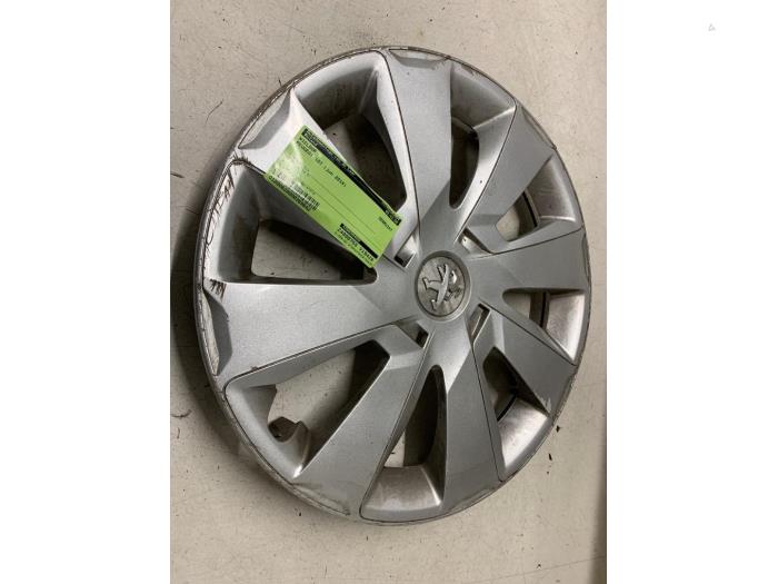 Enjoliveur PRASCO Référence ME0252113 - Pièce Neuve D'origine Pour Mercedes-Benz (2028260677)