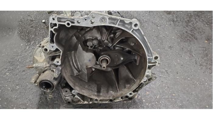 Gebrauchte Getriebe Peugeot Partner (GC/GF/GG/GJ/GK) 1.6 BlueHDi 100 Preis € 700,00 Margenregelung angeboten von Autodemontage van de Laar