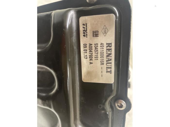 Usagé Pompe de direction Opel Vivaro 1.6 CDTi BiTurbo 125 Prix € 363,00 Prix TTC proposé par Autodemontage van de Laar