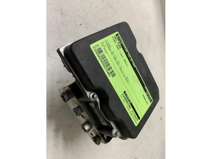 Usagé Bloc ABS Fiat 500C/595C/695C 1.4 T-Jet 16V Prix sur demande proposé par Autodemontage van de Laar