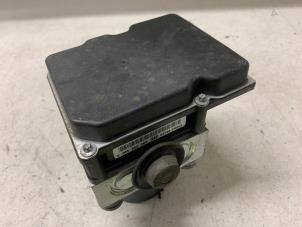 Usagé Pompe ABS Fiat 500 (312) 0.9 TwinAir 80 Prix € 125,00 Règlement à la marge proposé par Autodemontage van de Laar