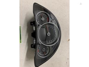 Usagé Compteur kilométrique KM Volkswagen Up! (121) 1.0 MPI 12V Prix € 151,25 Prix TTC proposé par Autodemontage van de Laar