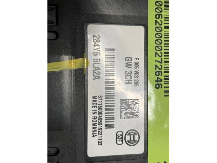 Usagé Module Gateway Renault Express 1.5 dCi 75 Prix € 50,00 Règlement à la marge proposé par Autodemontage van de Laar