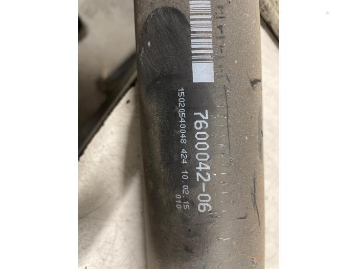 Usagé Arbre intermédiaire BMW 3 serie (F30) 318d 2.0 16V Prix € 175,00 Règlement à la marge proposé par Autodemontage van de Laar