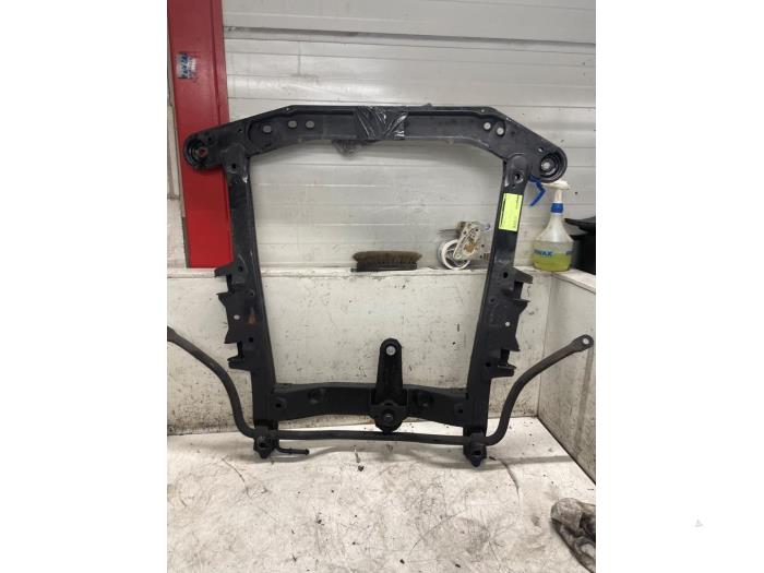 Used Subframe Dacia Sandero I (BS) 1.2 16V Price € 150,00 Margin scheme offered by Autodemontage van de Laar