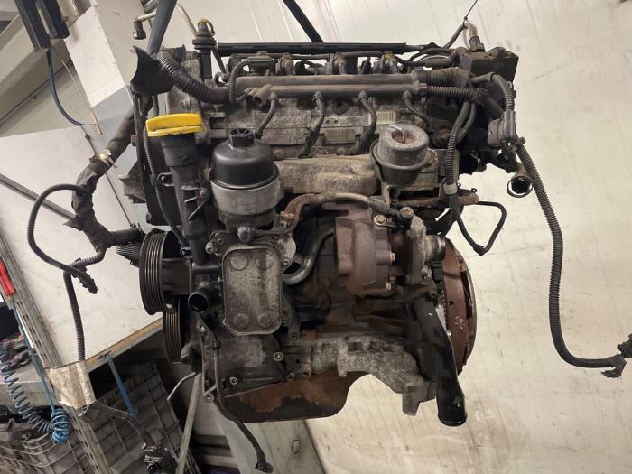Engine Fiat Grande Punto (199), 2005 1.3 JTD Multijet 16V VGT, Hatchback, Diesel, 1.251cc, 66kW (90pk), FWD, 199A3000, 2005-10 / 2010-12, 199AXD1; BXD1 (Used)