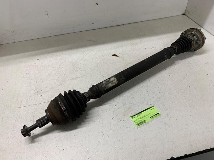 Gebrauchte Antriebswelle rechts vorne Volkswagen Golf VII (AUA) 2.0 GTI 16V Preis € 150,00 Margenregelung angeboten von Autodemontage van de Laar