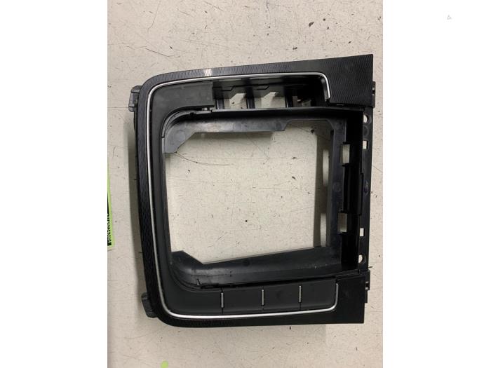 Begagnade Dekorstripe Volkswagen Golf VII (AUA) 2.0 GTI 16V Pris € 60,00 Marginaltabell erbjuds av Autodemontage van de Laar