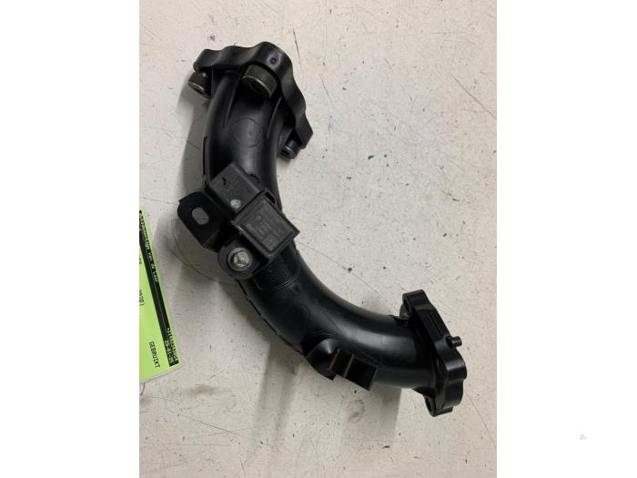 Gebrauchte Intercooler Rohr Ford Transit Connect (PJ2) 1.5 EcoBlue Preis € 45,00 Margenregelung angeboten von Autodemontage van de Laar