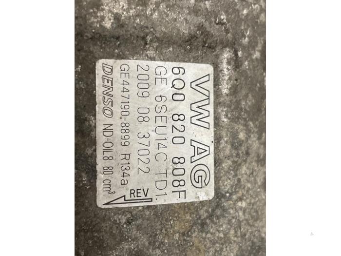 Usagé Pompe clim Seat Ibiza IV SC (6J1) 1.4 16V Prix € 65,00 Règlement à la marge proposé par Autodemontage van de Laar