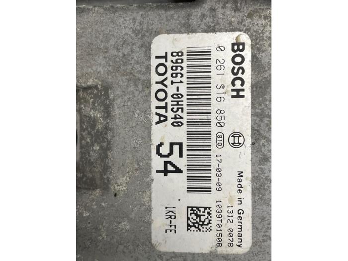 Used Engine management computer Peugeot 108 1.0 12V Price € 100,00 Margin scheme offered by Autodemontage van de Laar