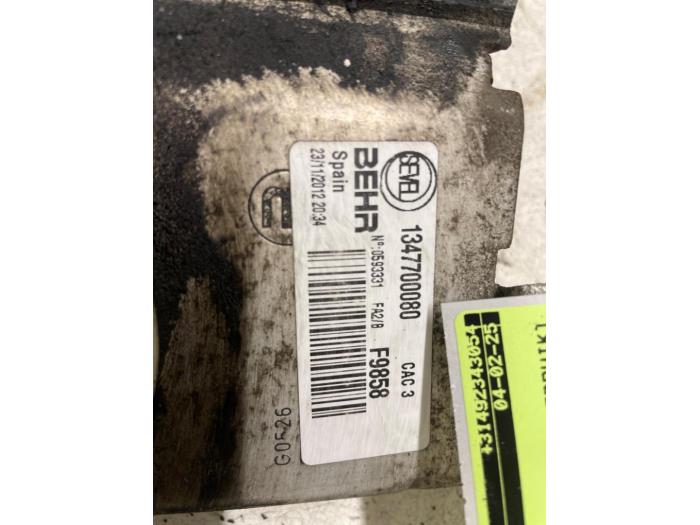 Usados Intercooler Peugeot Boxer (U9) 2.2 HDi 130 Euro 5 Precio € 70,00 Norma de margen ofrecido por Autodemontage van de Laar