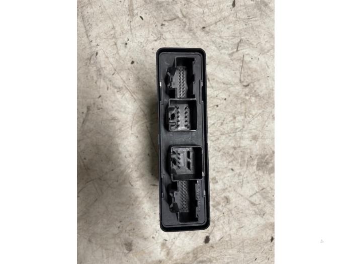 Używane Modul keyless vehicle Opel Ampera 1.4 16V Cena € 45,00 Procedura marży oferowane przez Autodemontage van de Laar