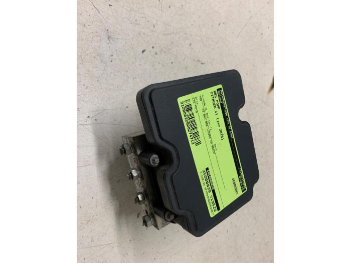 Begagnade ABS-pump Citroen C1 1.0 Vti 68 12V Pris € 75,00 Marginaltabell erbjuds av Autodemontage van de Laar
