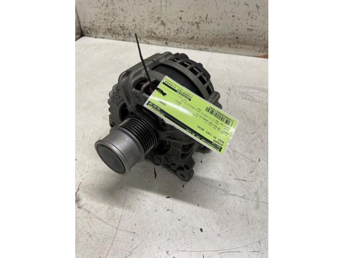 Begagnade Dynamo Audi A1 Sportback (GBA) 1.0 25 TFSI 12V Pris € 125,00 Marginaltabell erbjuds av Autodemontage van de Laar