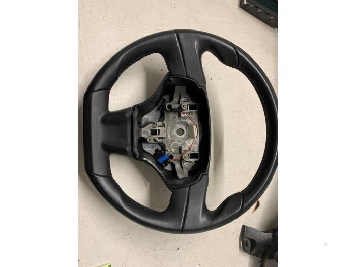 Begagnade Ratt Citroen C3 (SC) 1.2 VTi 82 12V Pris € 50,00 Marginaltabell erbjuds av Autodemontage van de Laar